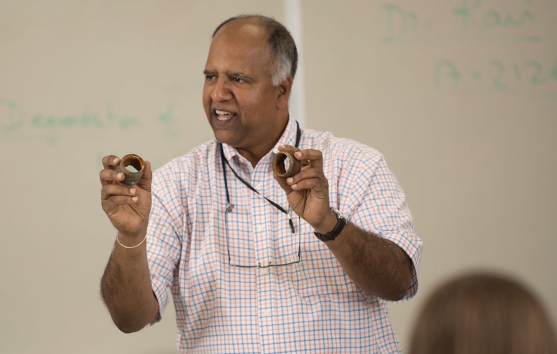 Professor Vilupanur Ravi in his classroom. 