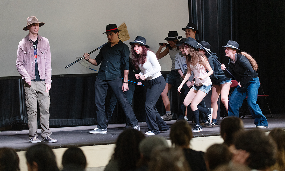 High School students perform a scene during scene fest. 
