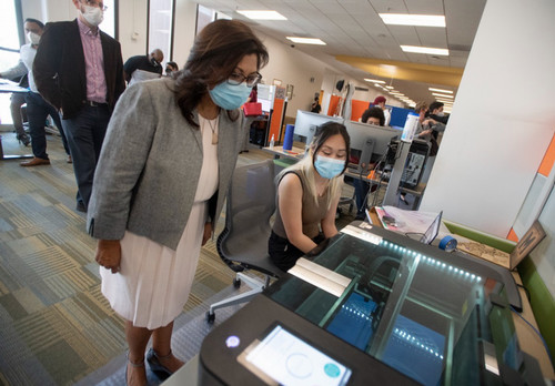 laser cutting machine