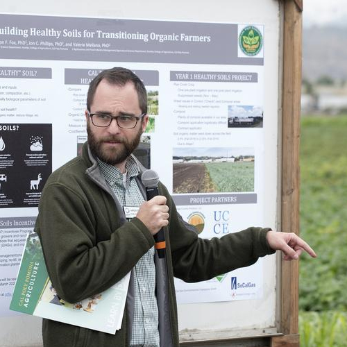 Aaron Fox speaks at healthy soils conference at Spadra Ranch