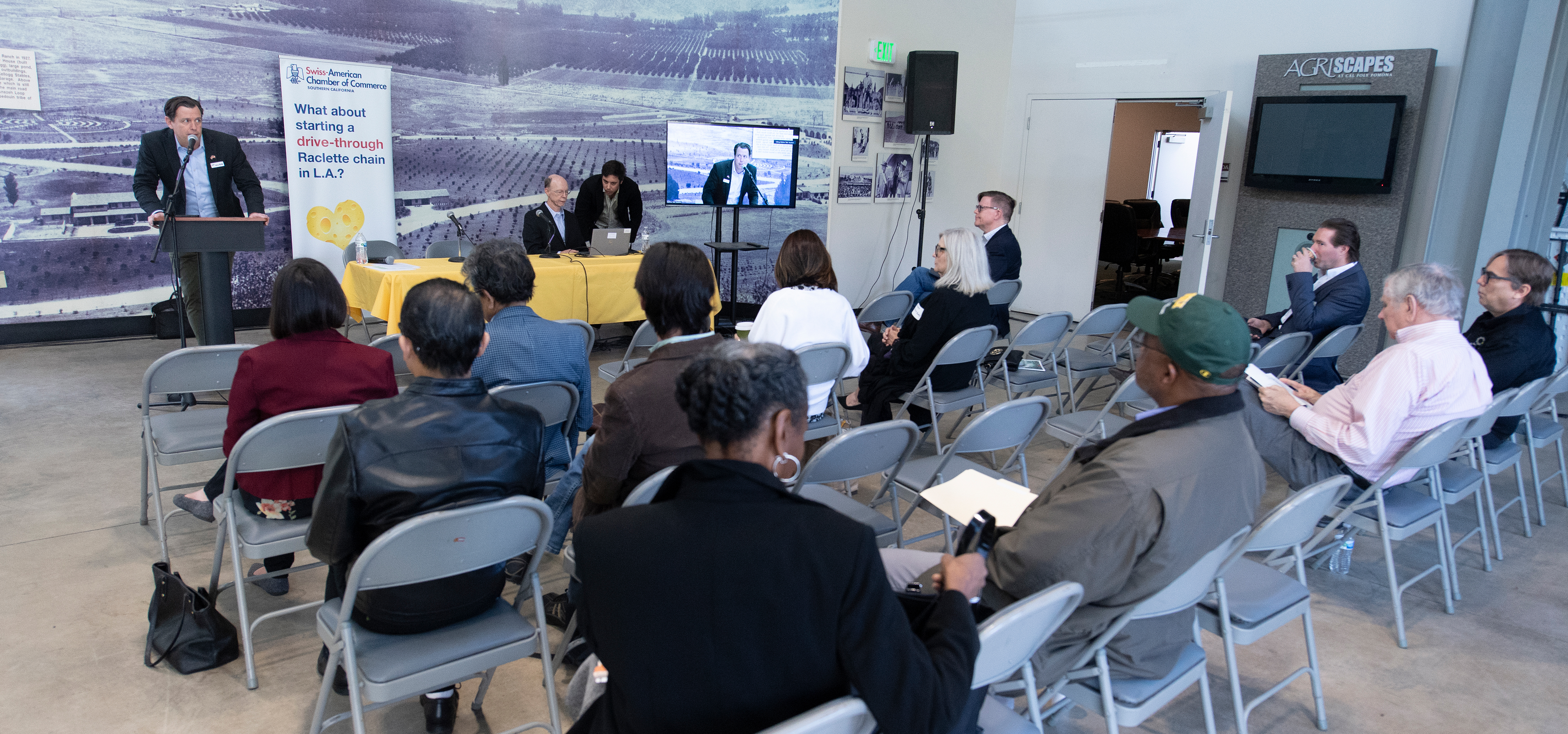 A look at the audience and speaker at the Food & Agri-Tech Forum