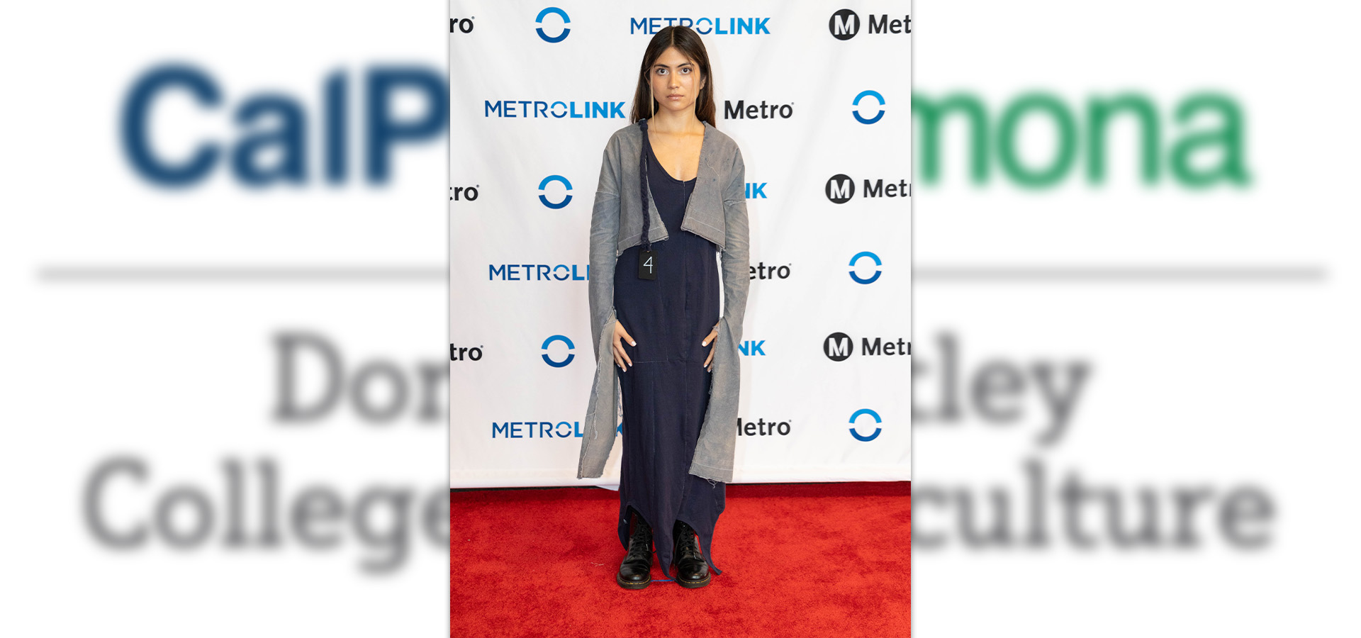 A female model poses on the red carpet