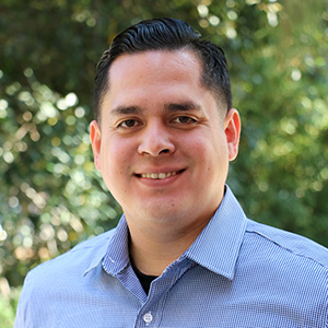 Henry Flores