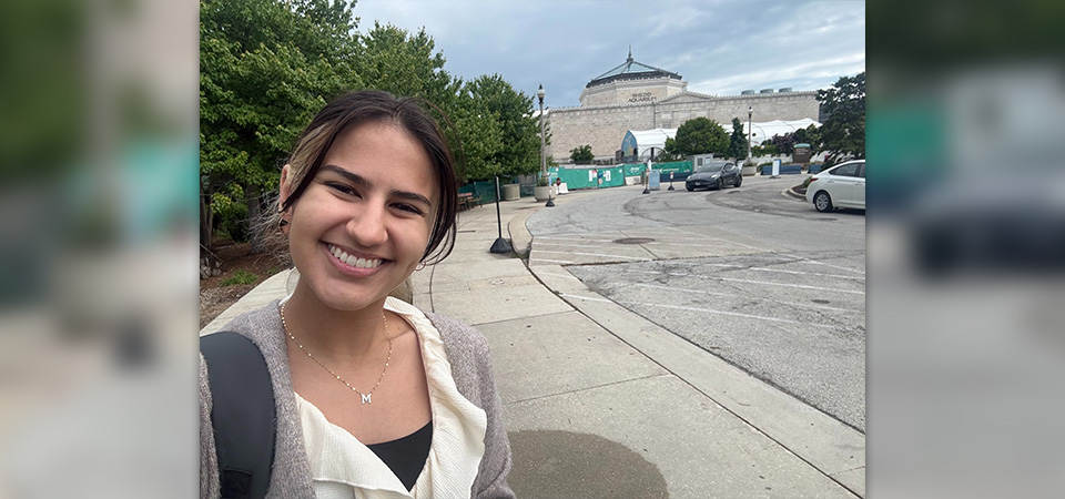 Madalena Arellano outside the Shedd Aquarium