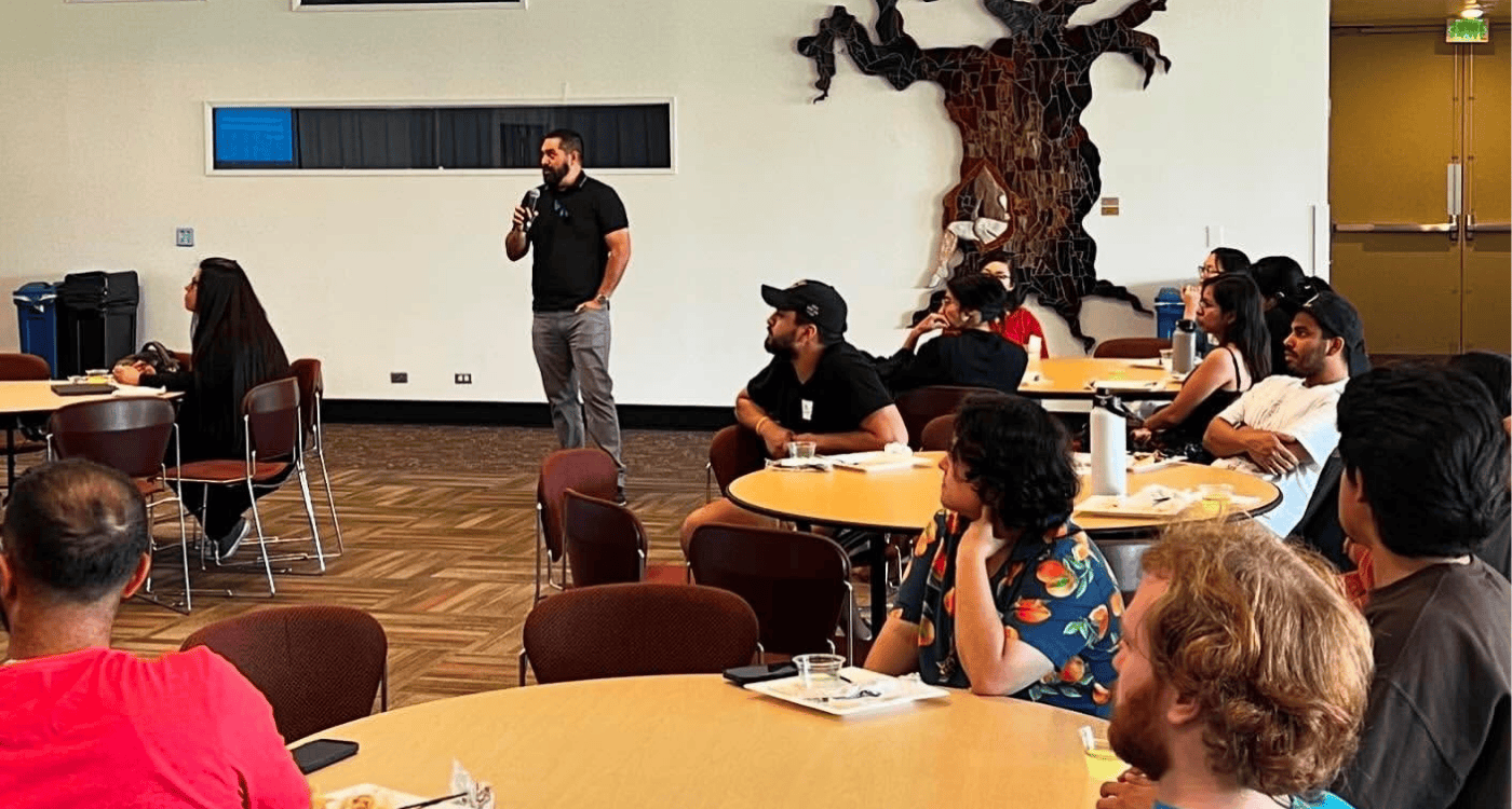 alumni chris sandoval presenting to students