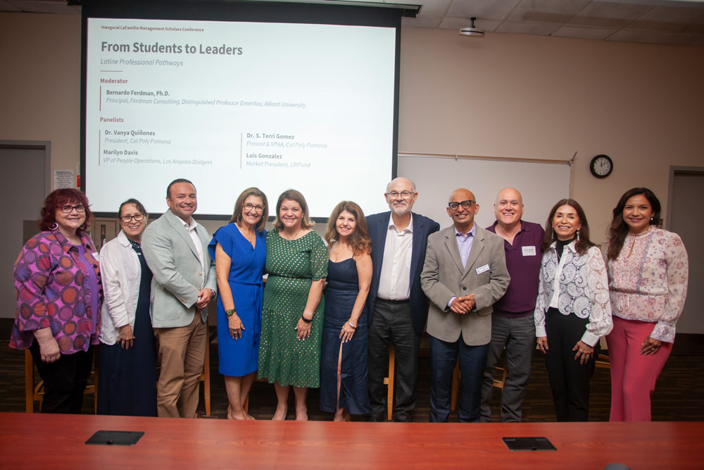 Panelists from Saturday's La Familia Coference