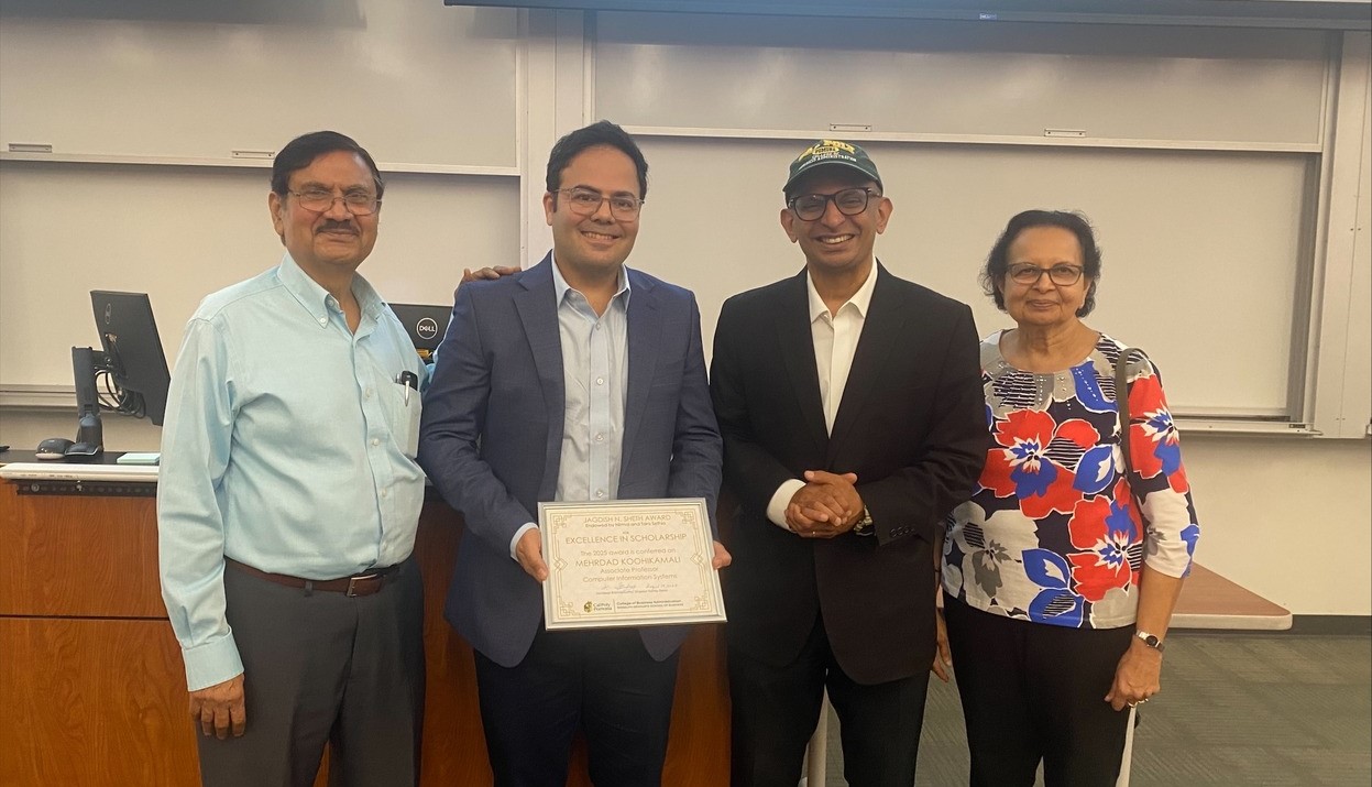 Associate Professor Mehrdad Koohikamal