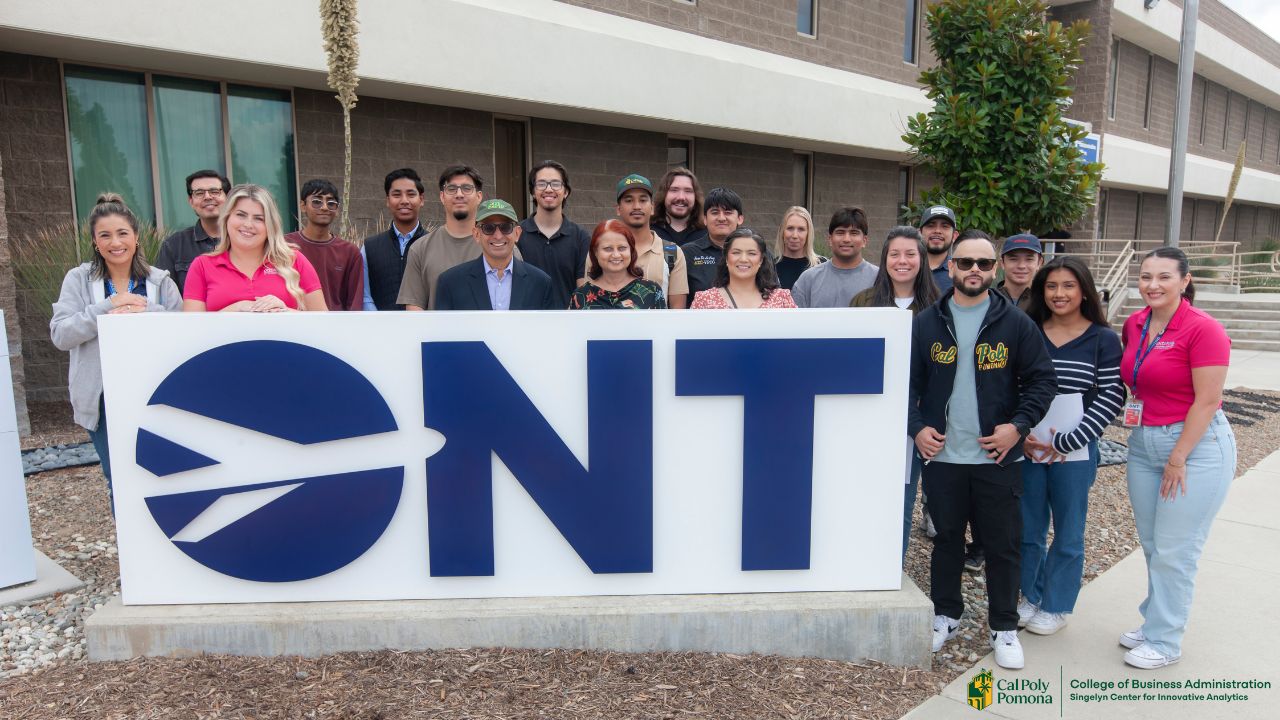Ontario Airport Photo of Student, Ontario Airport Staff, Professor and Dean