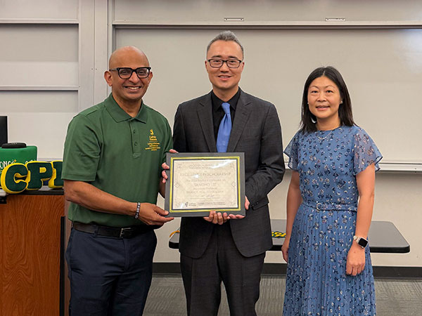 Sheth Award recipient Sangho Lee with dean and FRL department chair
