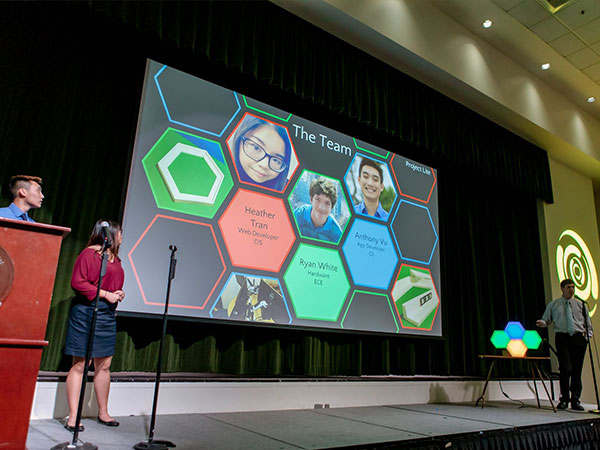 Students presenting during 2019 Bronco Startup Challenge