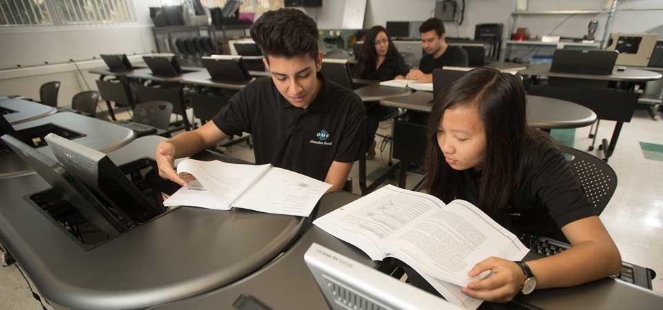 SCOT lab with 2 students studying