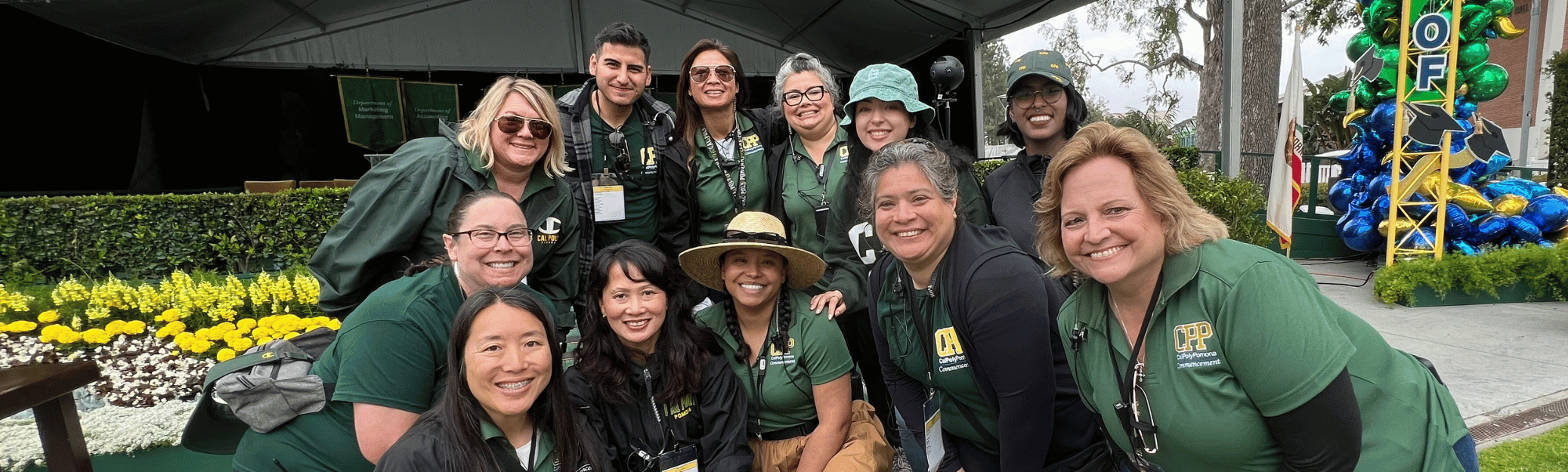 Commencement Volunteer Group Pic
