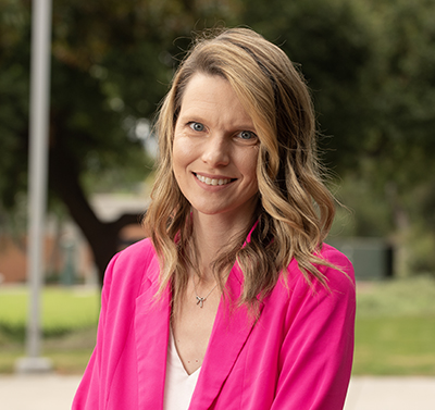 Lauren Furey headshot