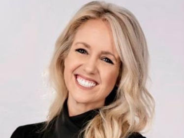 Portrait of Amy Bayer