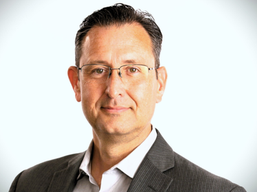 Portrait of Patrick Hollanders