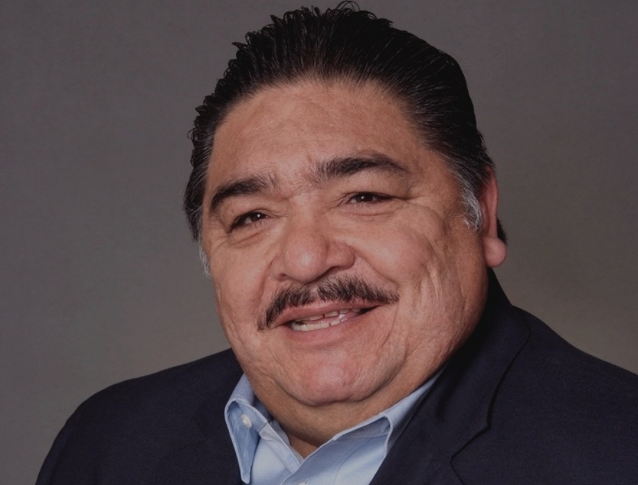 Salvador Falcon, Jr. 