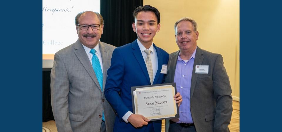 Sean Mayor Awarded the Bill Snyder Scholarship