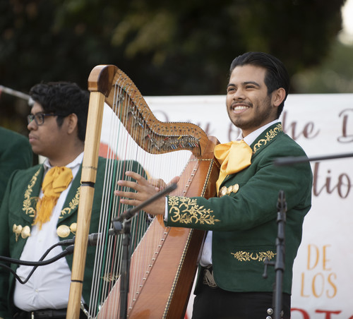 Mariachi performer