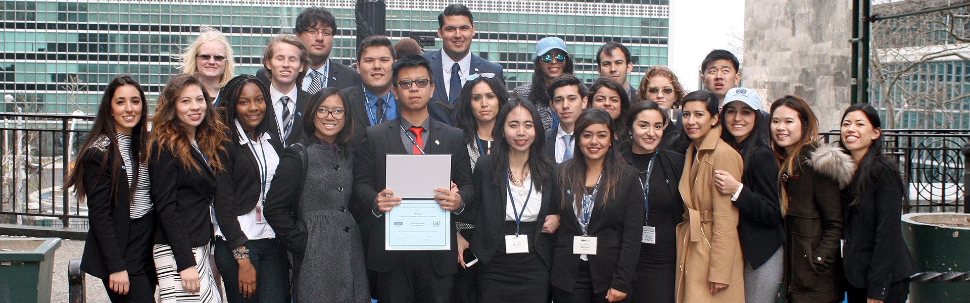 Model UN Team group photo