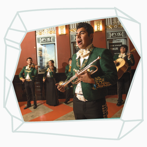 Mariachi Los Broncos de Pomona