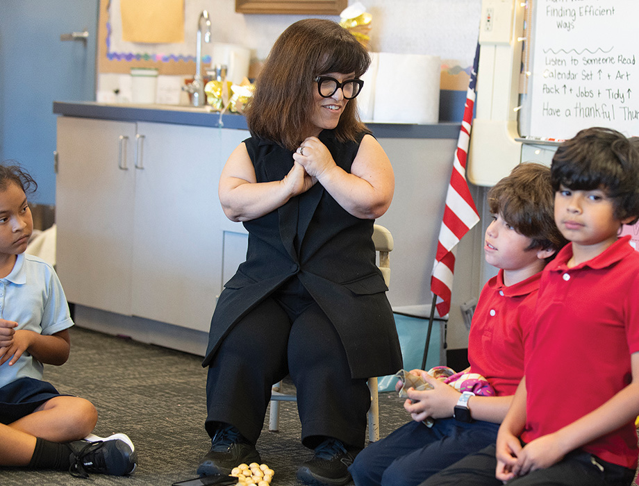 Heather Povinelli with her students