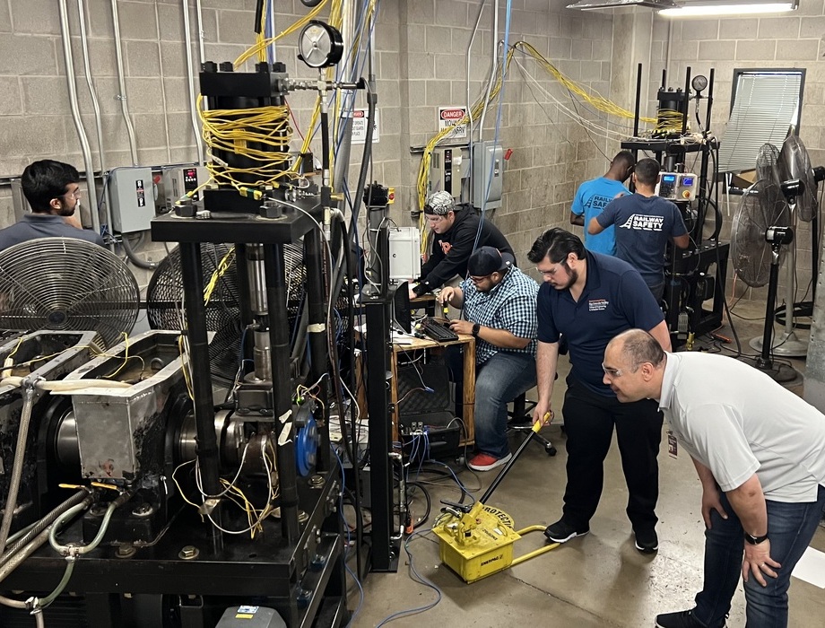 Engineering students at UTRGV working in the lab