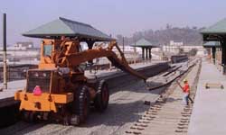 Gold Line, which connects Los Angeles with Pasadena (Photo courtesy of Kiewit Pacific)