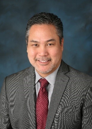 Erik Takayesu