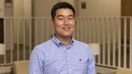 Cal Poly Pomona faculty Jeyoung Woo, Ph.D.