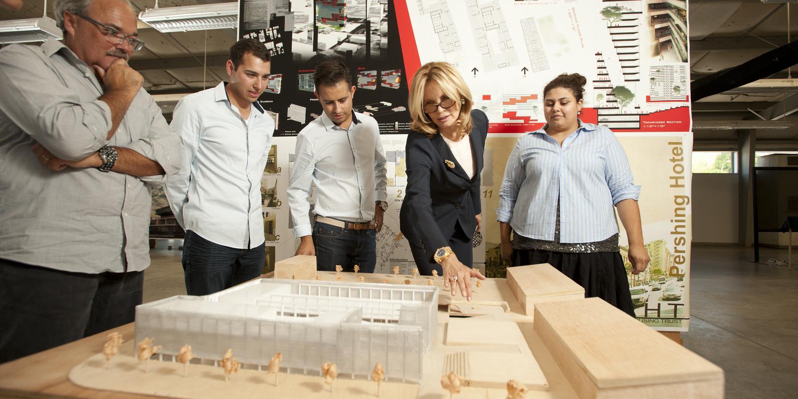 Alumna Juliana Terian ('80, architecture) visits students at the Interim Design Center