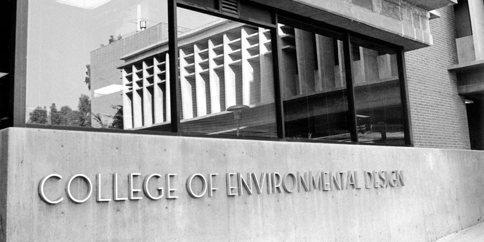 Building 7 exterior College of Environmental Design