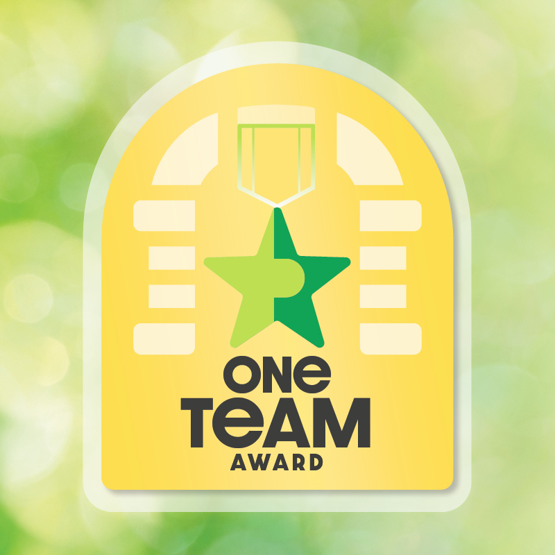 Green boke background with a golden award, and a green star in the middle