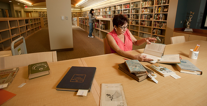 Kellogg Arabian Horse Library 