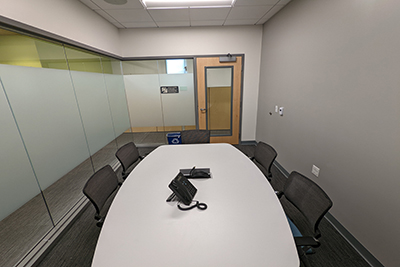 74 Small Conference Room Image 11