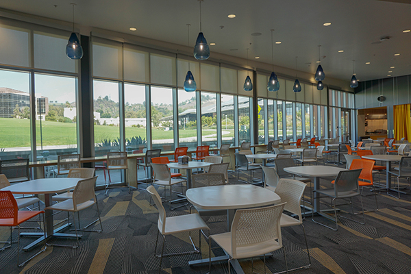 Centerpointe Dining Commons Image 14