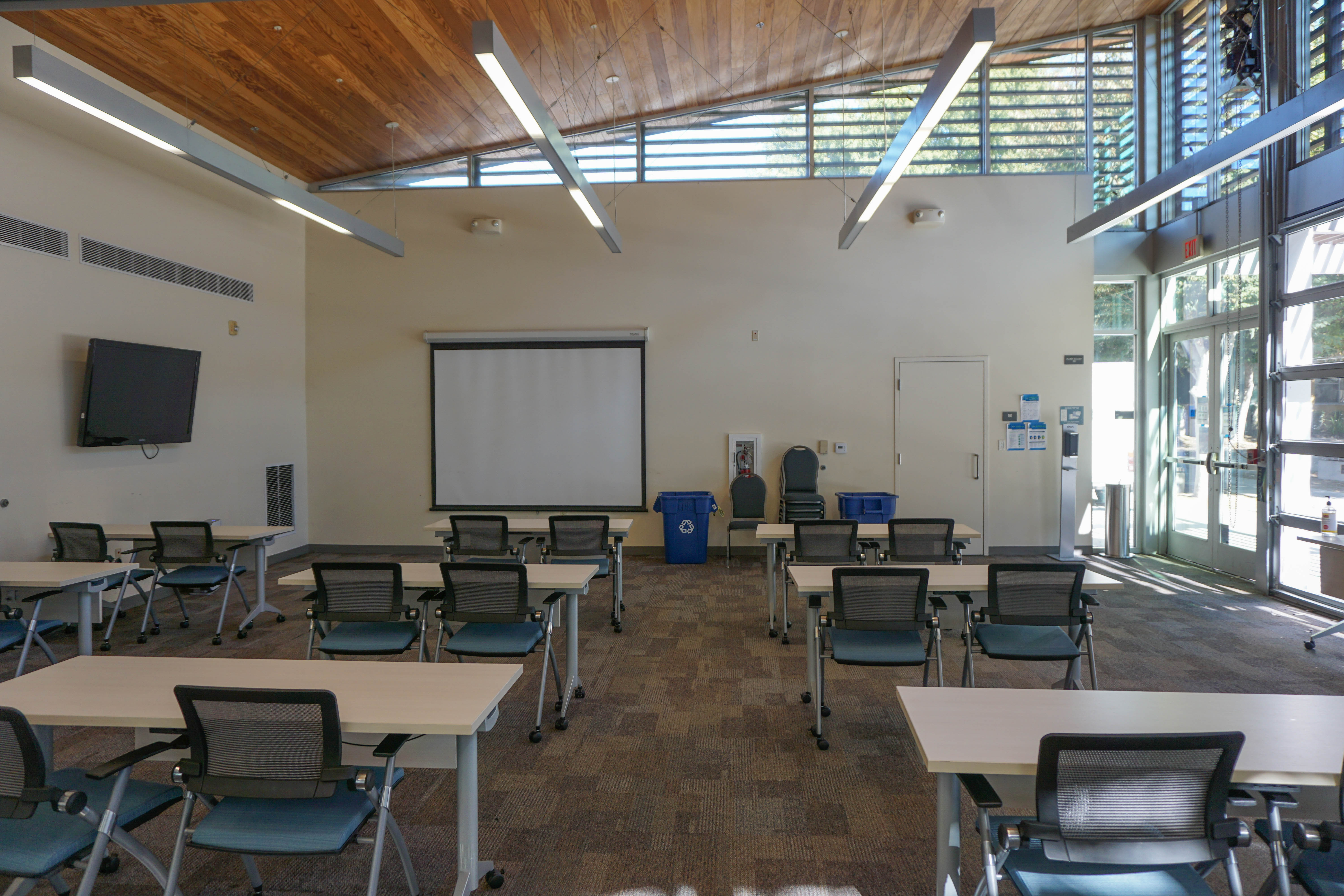 multi-purpose room in the Residential Suites