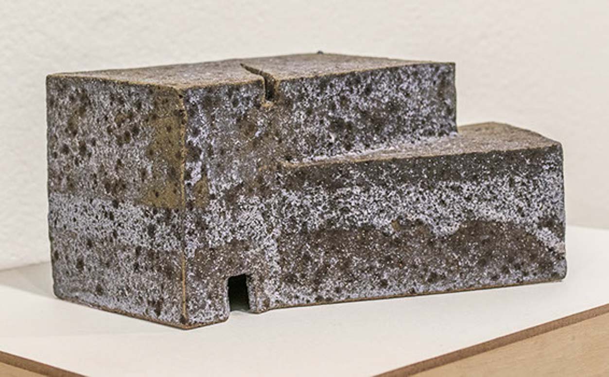 Intimate Corners #7 from the Intimate Corners Series, 2016 clay hard-slab construction cash glaze mid-fire reduction 8 x 5 x 4” Courtesy of the artist