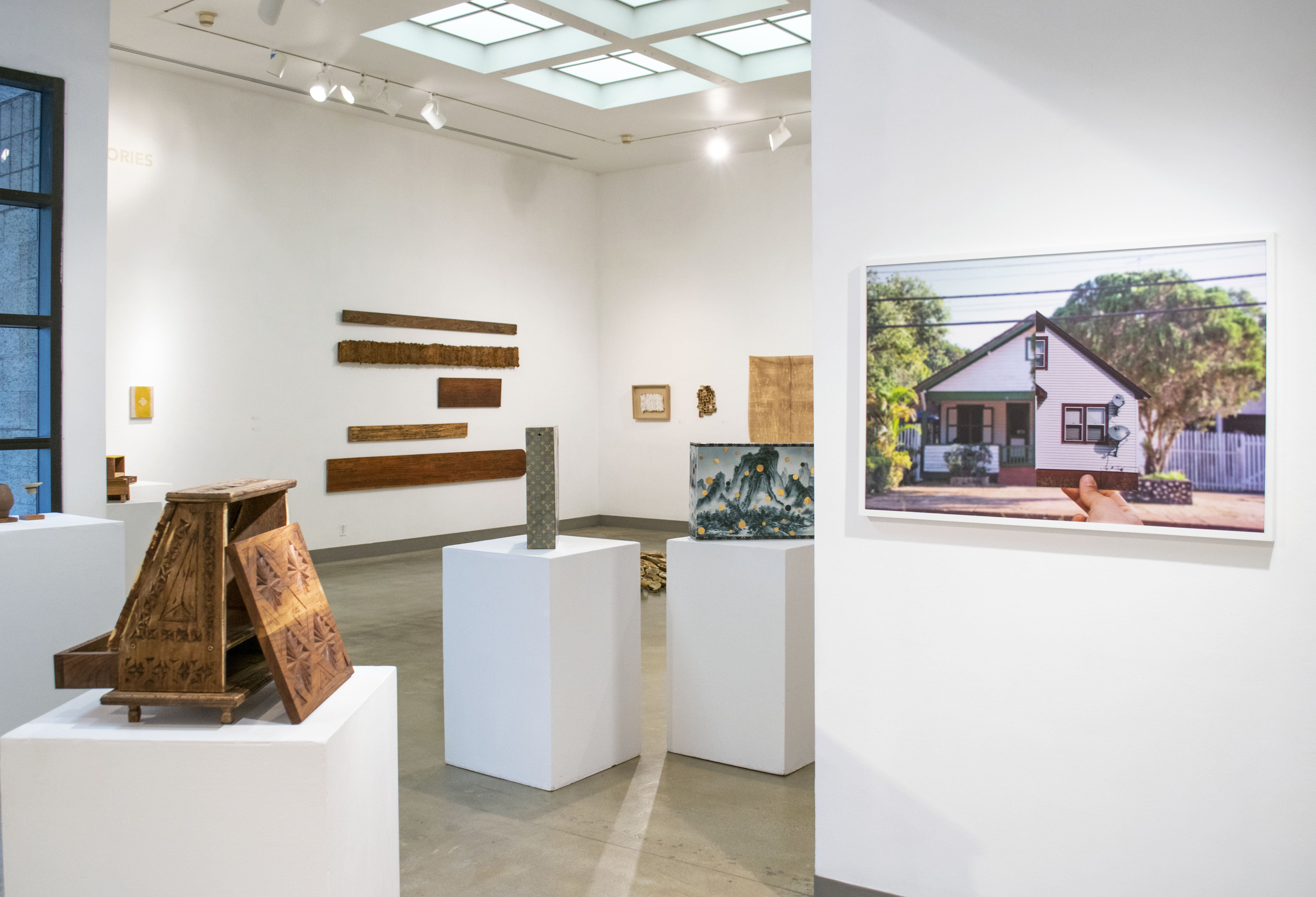 Front East Gallery, Exhibition: Somewhere In Between, Nov 6, 2018 - Mar 17, 2019, Co-curated by Michele Cairella Fillmore & Bia Gayotto, W. Keith & Janet Kellogg Art Gallery, Cal Poly Pomona.