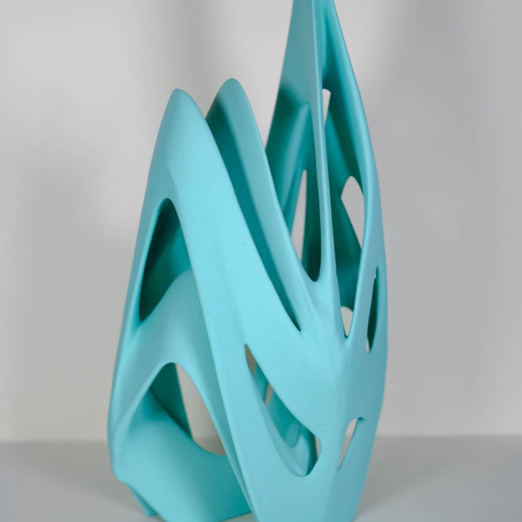 Vinculum: Image description: blue 3d printed geometric statue