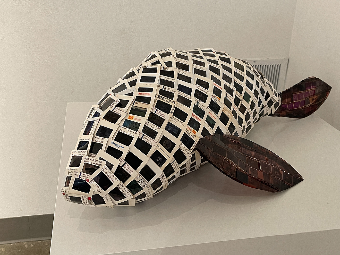 A sculpture of a whale