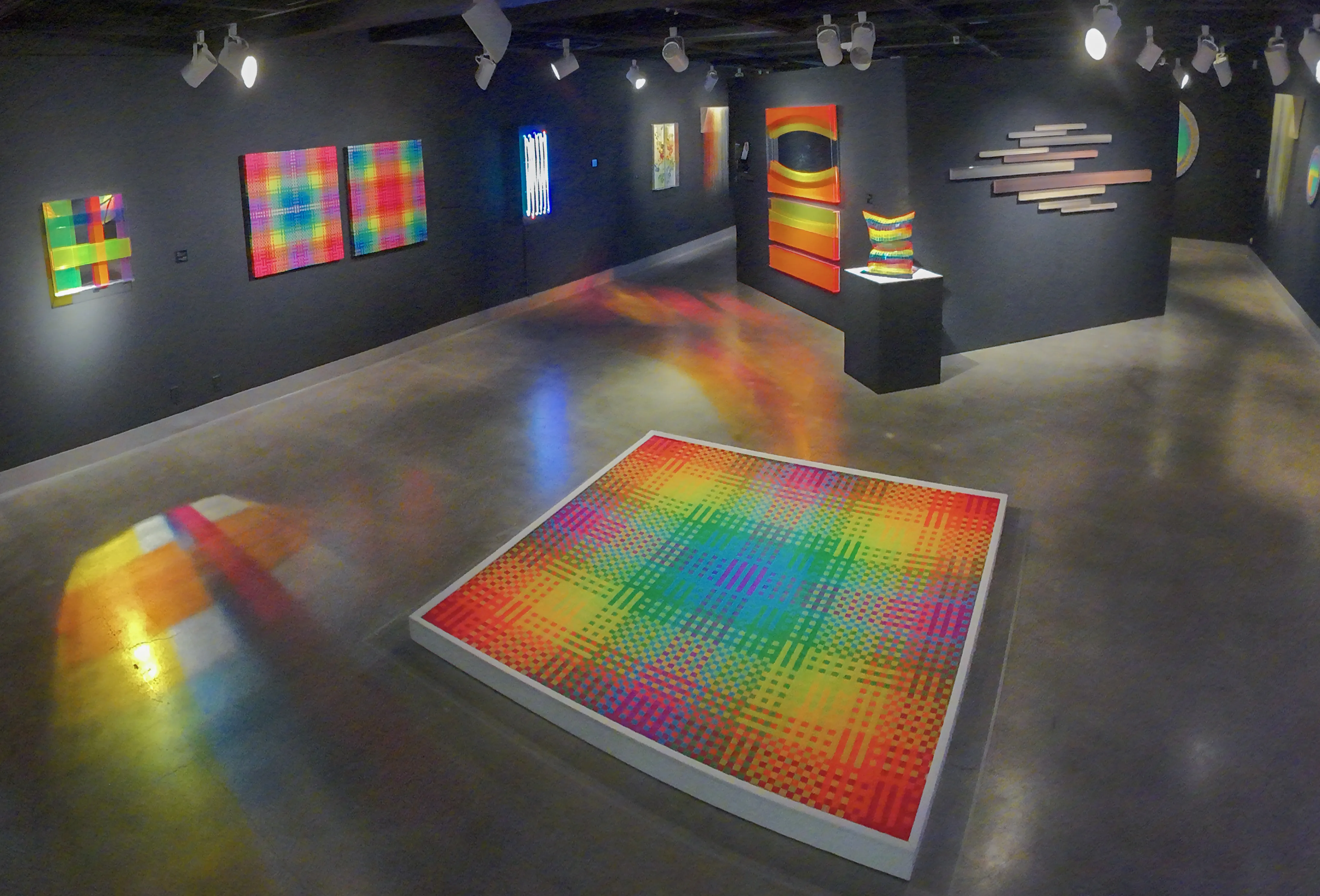 Aerial shot of the Back Gallery featuring artwork by Seda Saar, Larisa Safaryan, Megan Geckler, Philip Vaughan and Colin Roberts.