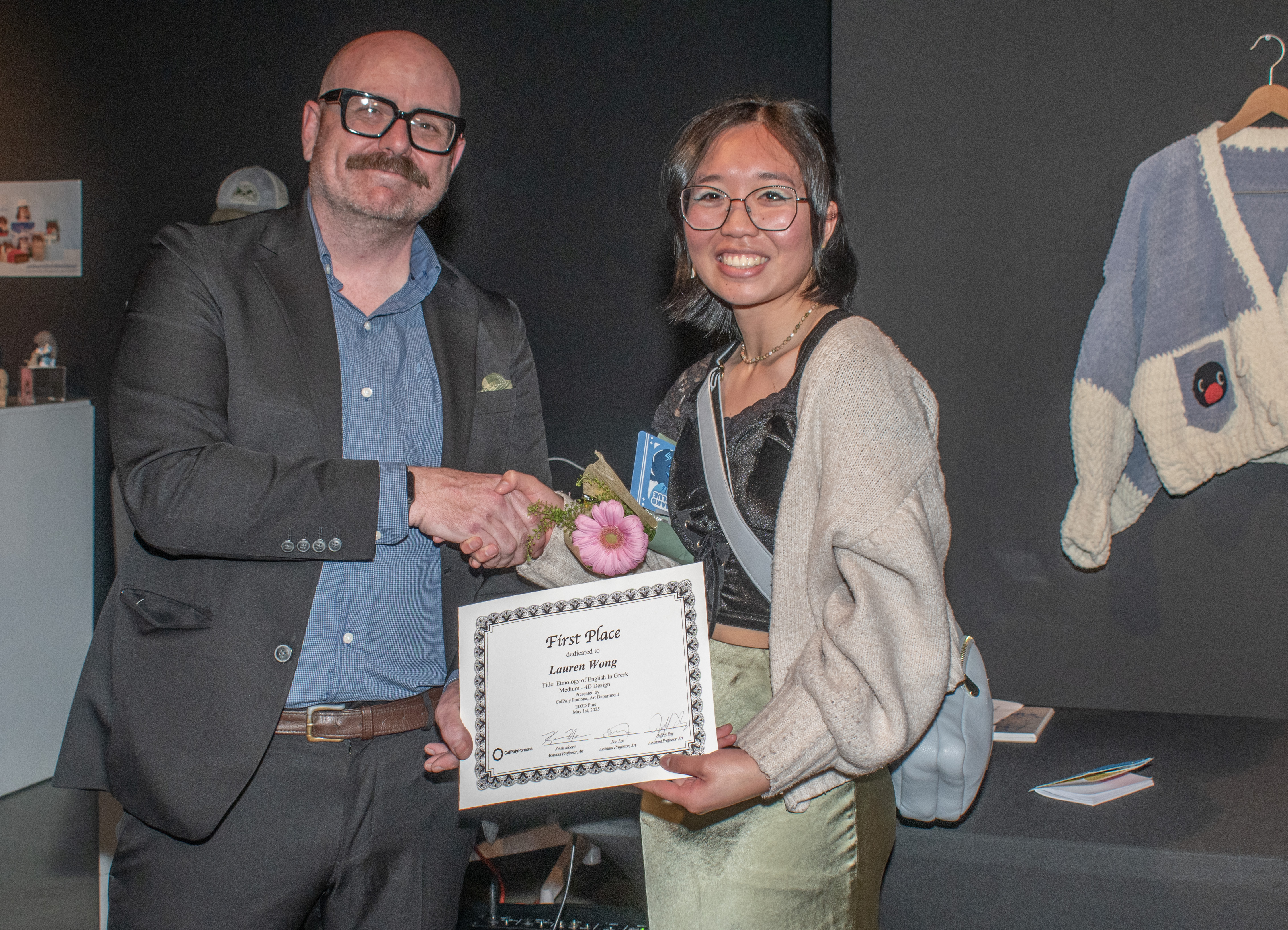 Reception photo of 2D+3D+ awards.