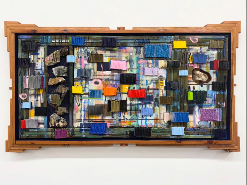 Detailed shot of "Grossomodo" by Patch Wright