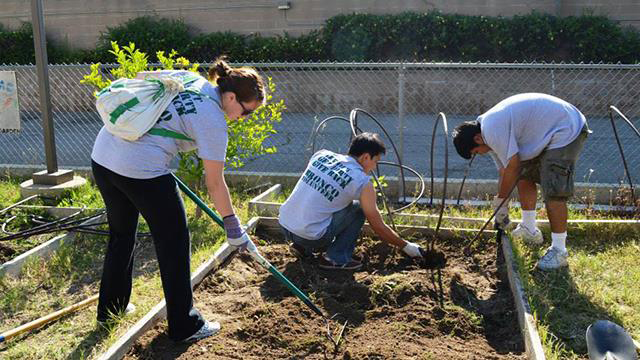 Cal Poly Pomona is hosting its own celebration of National Volunteer Week, which kicks off with Pomona Beautification Day Saturday, April 11.
