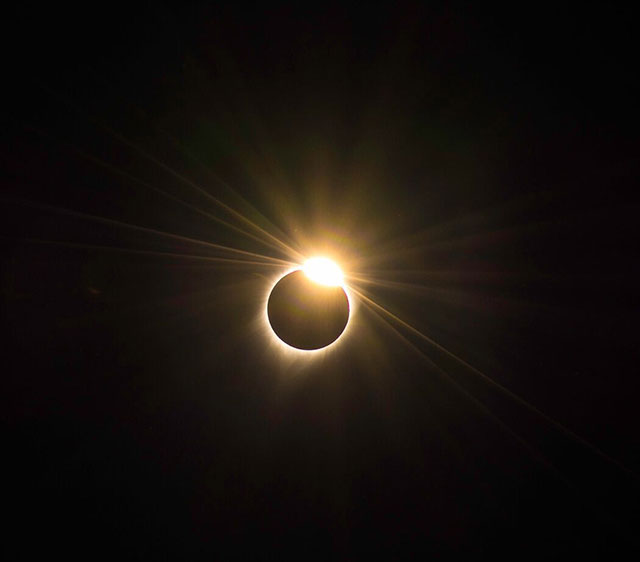 The diamond ring during of the Great American Eclipse of 2017. Photo by Christopher Mendoza.
