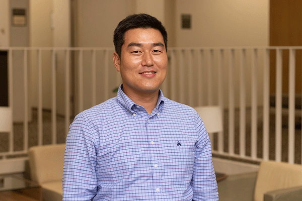 Professor Jeyoung Woo