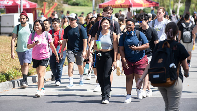 Students walking on campus on the first day of fall 2022 semester.