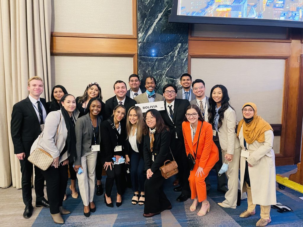 Model UN Students in Japan.