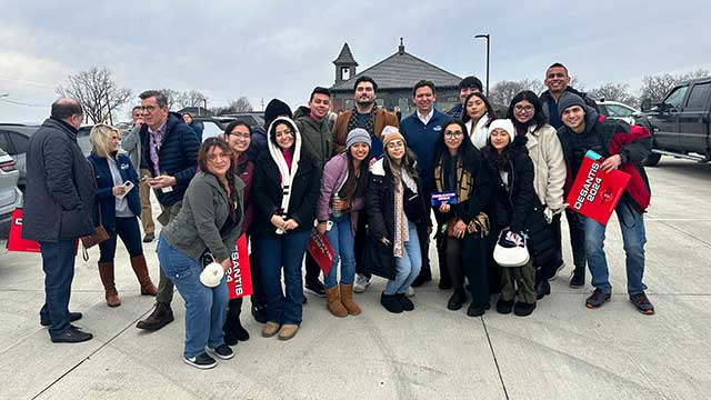 Political Science student with Ron Desantis