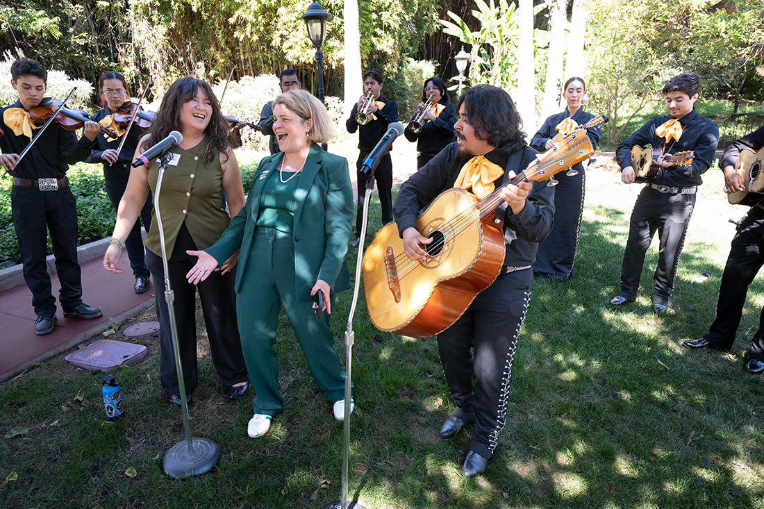 President Vanya with ASI President Alejandra Lopez Sanchez with Mariachi Los Broncos